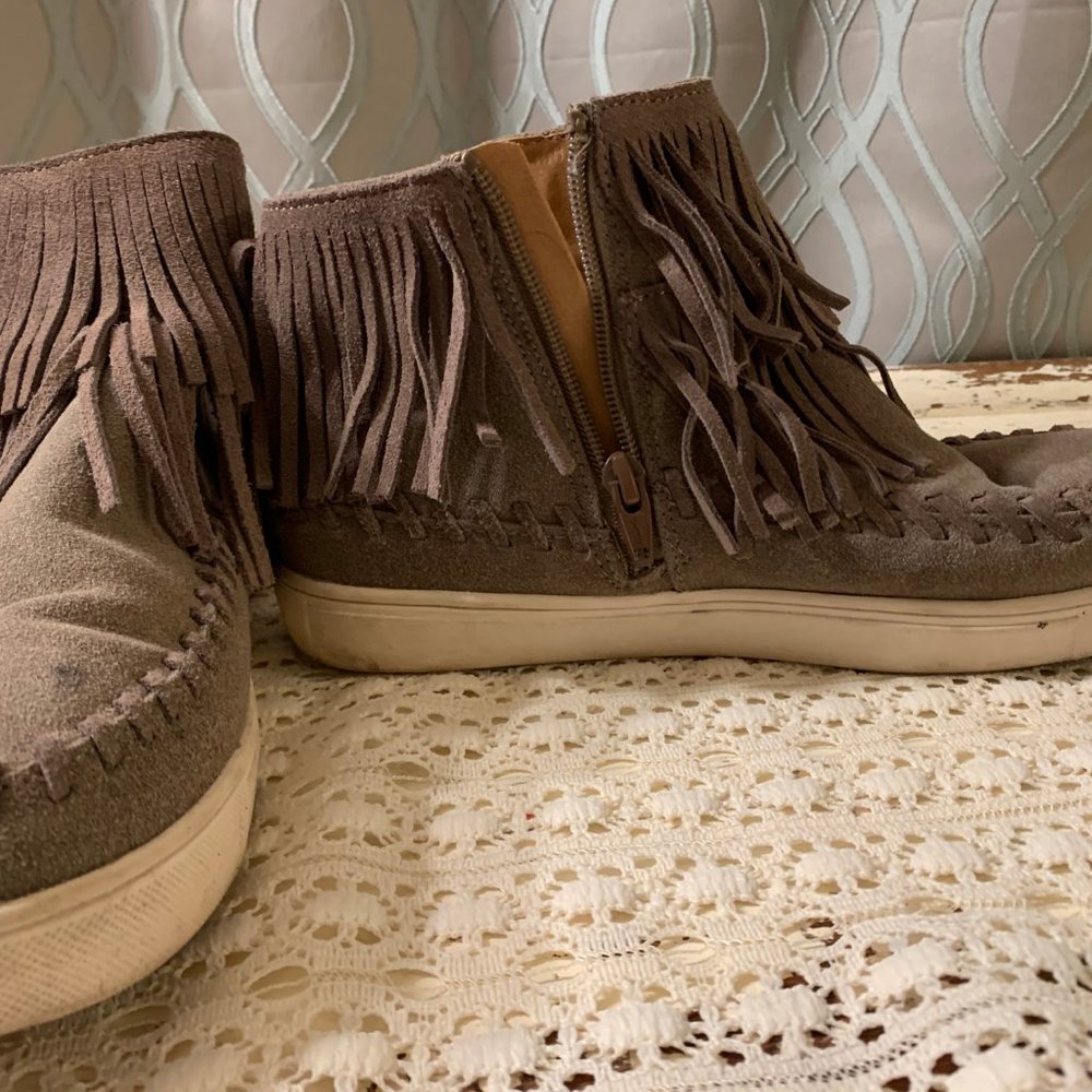 MOSSIMO Moccasin -Gray Suede Ankle Boots  Size 8.5